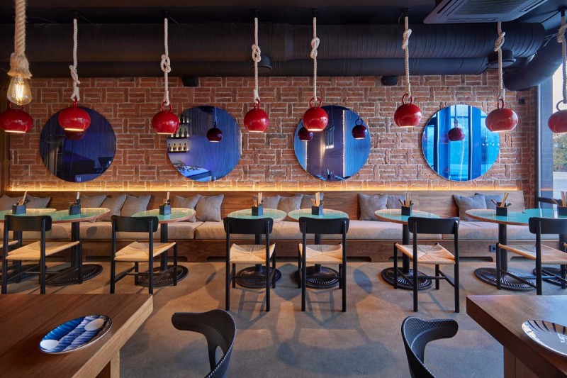 Оформление интерьера ресторана Fish Bistro фото 6