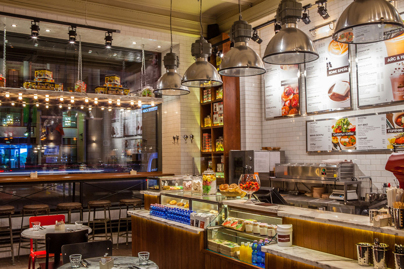 Декор помещения кофешопа