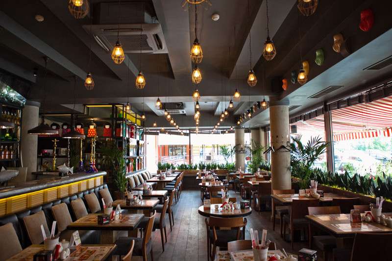 Неповторимый интерьер для ресторана ОКИ DOKИ