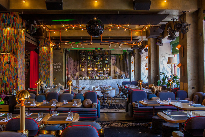 Дизайнерский интерьер для клуба PPL