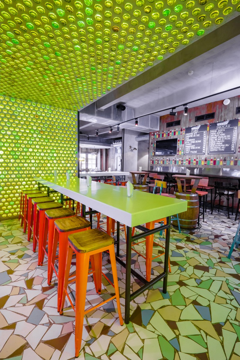 Обстановка пивного ресторана