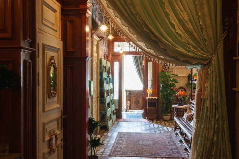 Домашняя обстановка в ресторане Mari Vanna Baku