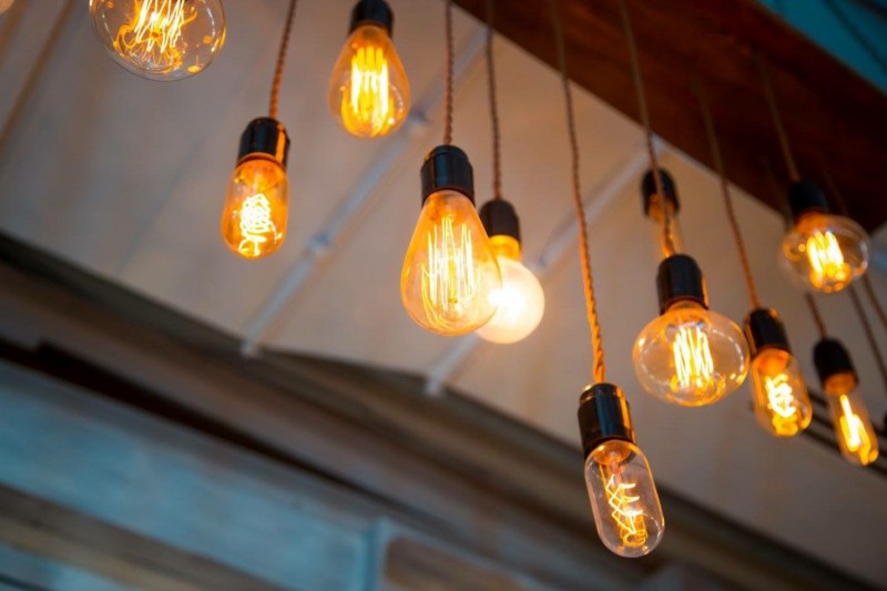 Световые решения в ресторане Манана